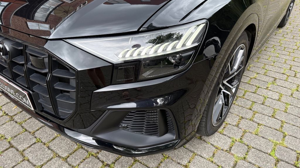 Audi SQ8 2021