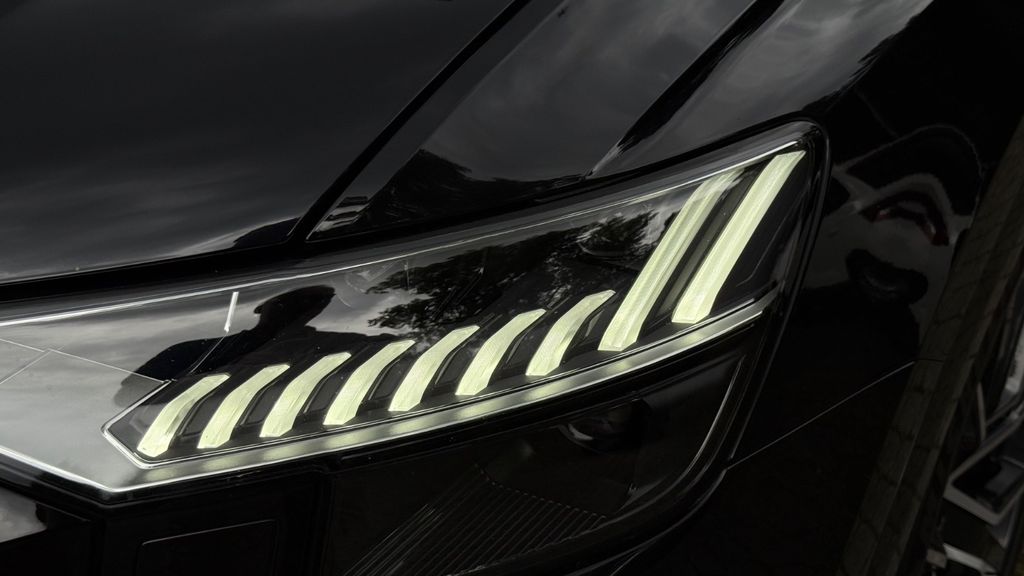 Audi SQ8 2021