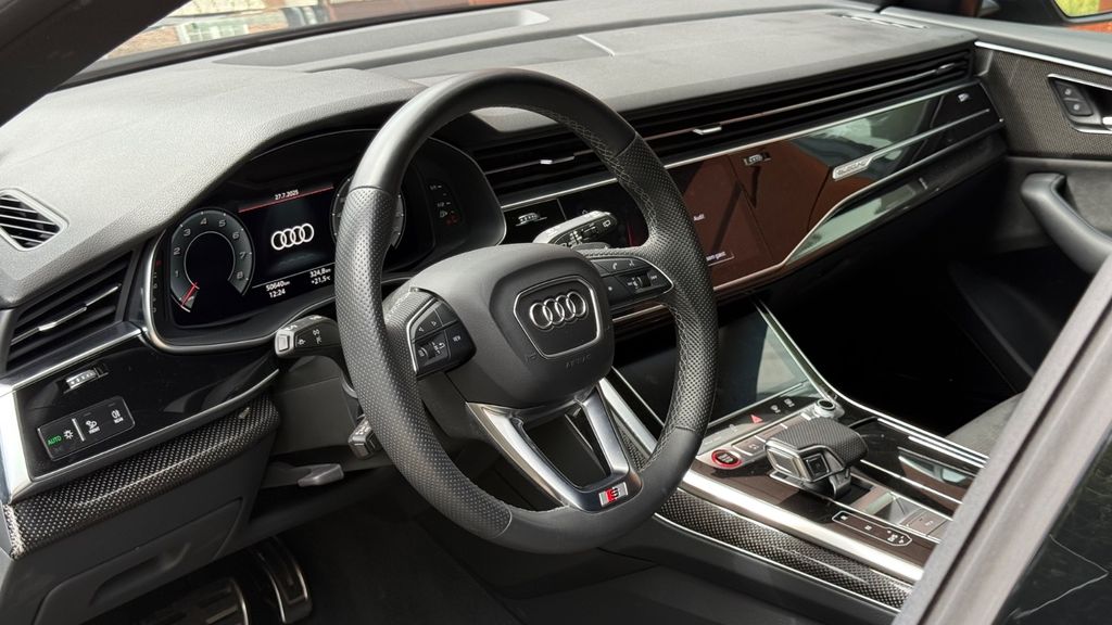 Audi SQ8 2021