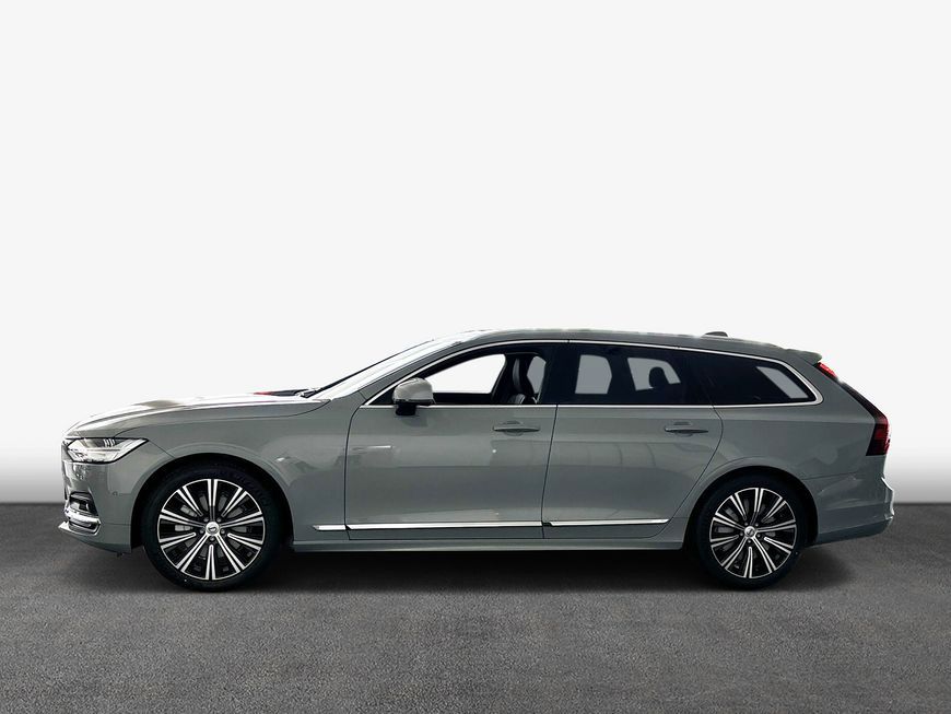 Volvo V90 2024