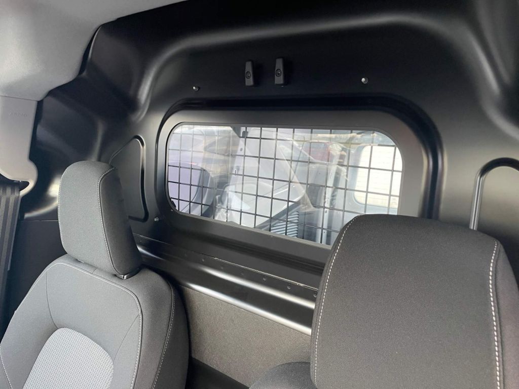 Ford Transit Courier 2025