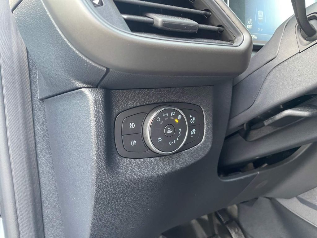 Ford Transit Courier 2025