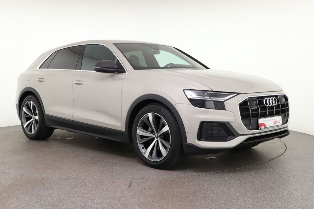 Audi Q8 2022