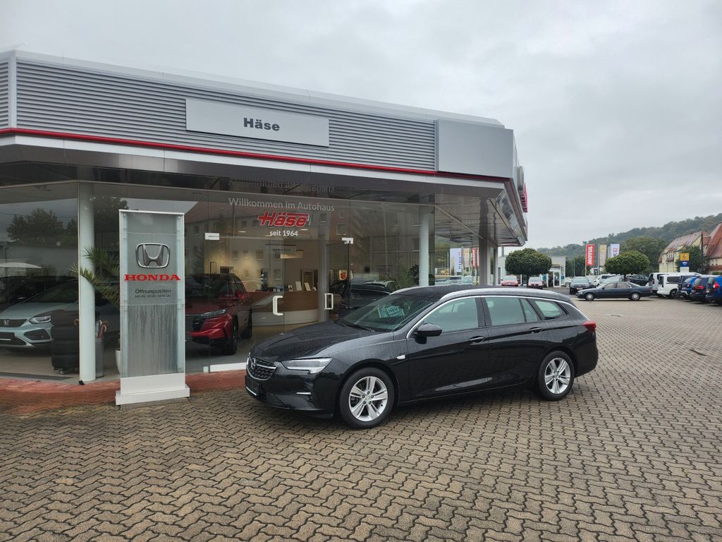 Opel Insignia 2022