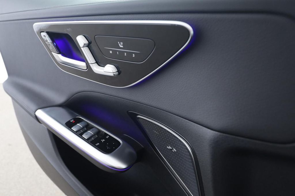 Mercedes-Benz C 220 2025