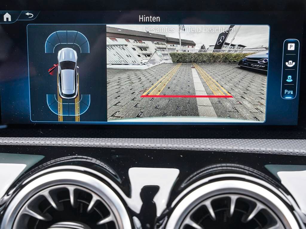 Mercedes-Benz CLA 200 2024