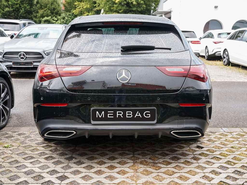 Mercedes-Benz CLA 180 2024