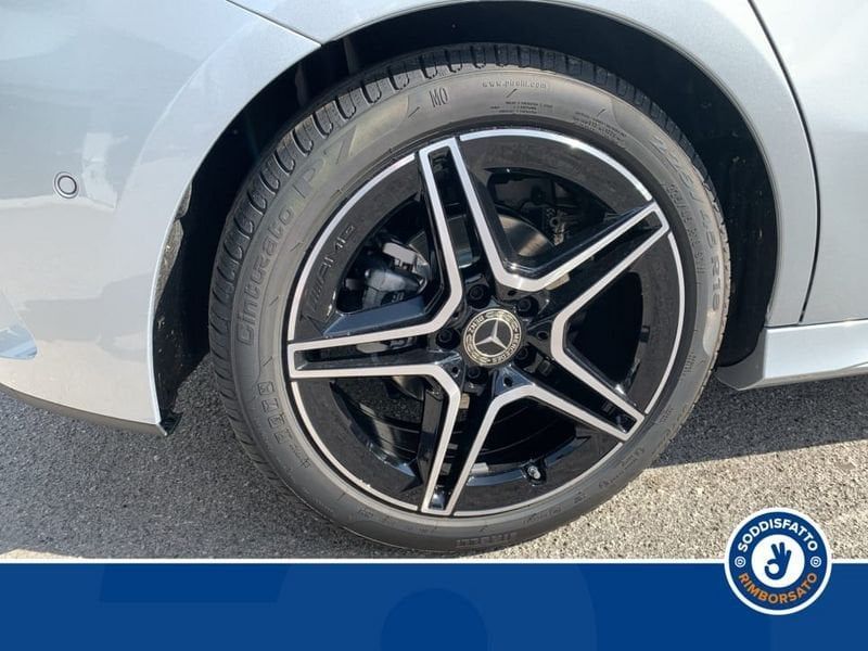 Mercedes-Benz A 180 2024