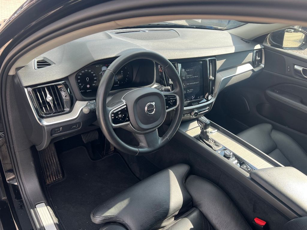 Volvo V60 2020