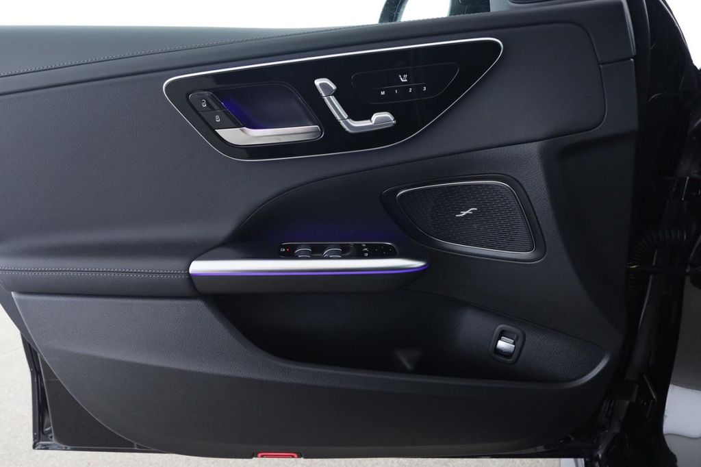Mercedes-Benz C 220 2025