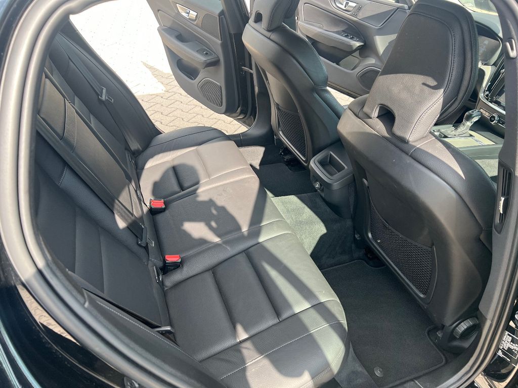 Volvo V60 2020
