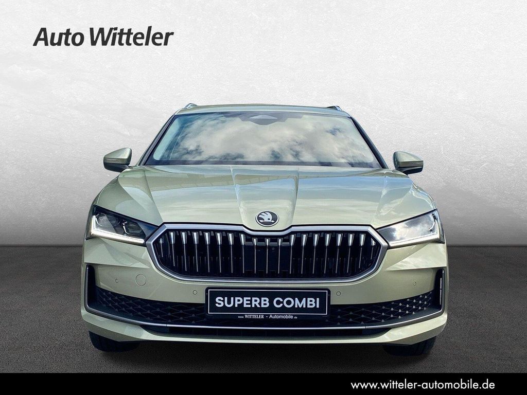 Skoda Superb 2025