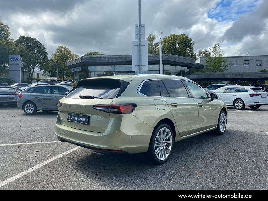 Skoda Superb 2025
