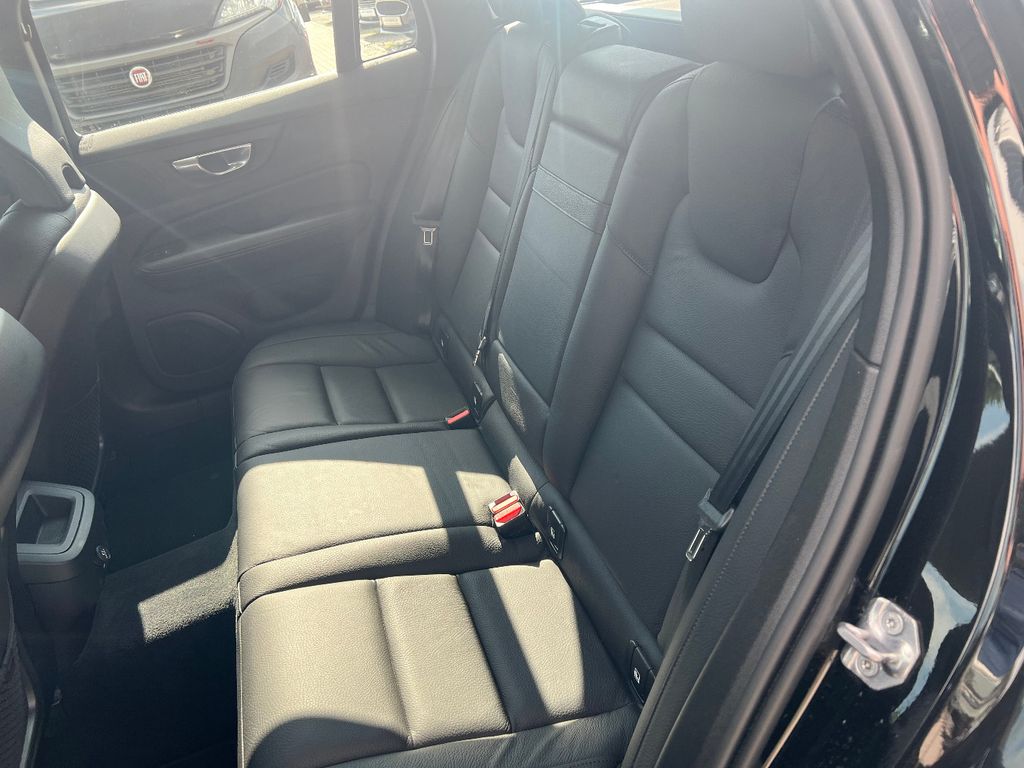 Volvo V60 2020
