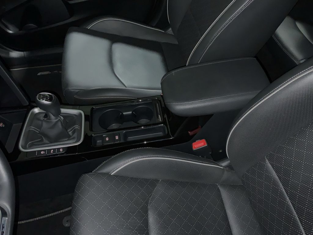 Kia pro cee'd / ProCeed 2024