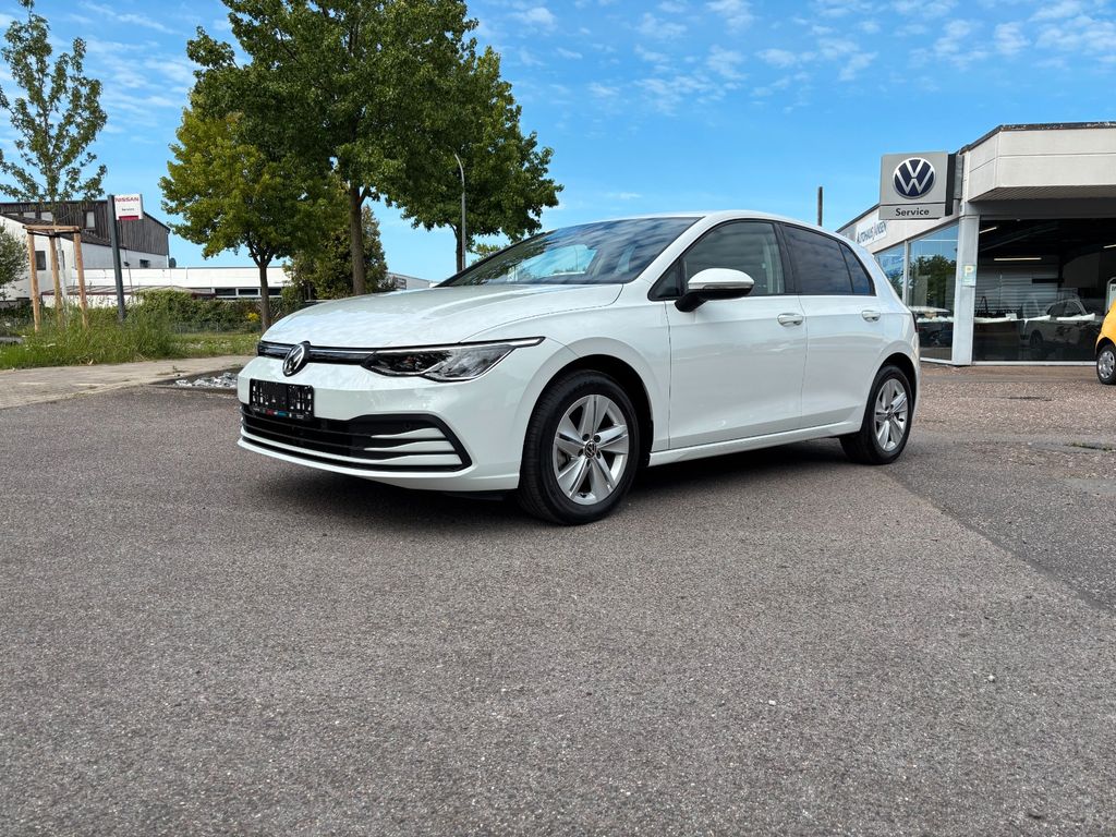 Volkswagen Golf 2024