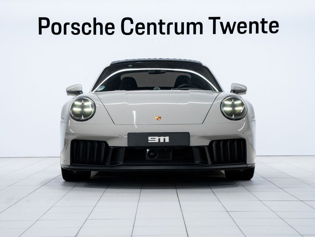 Porsche 992 2024