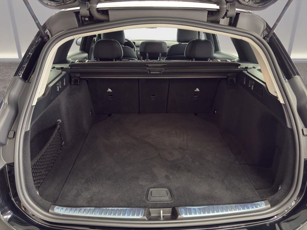 Mercedes-Benz C 300 2022