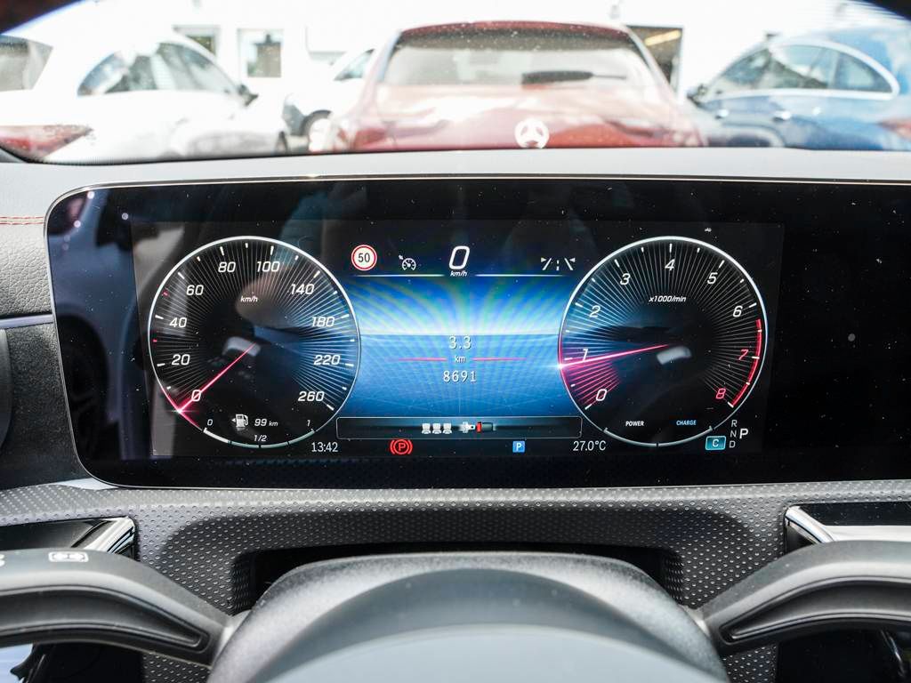 Mercedes-Benz CLA 200 2024