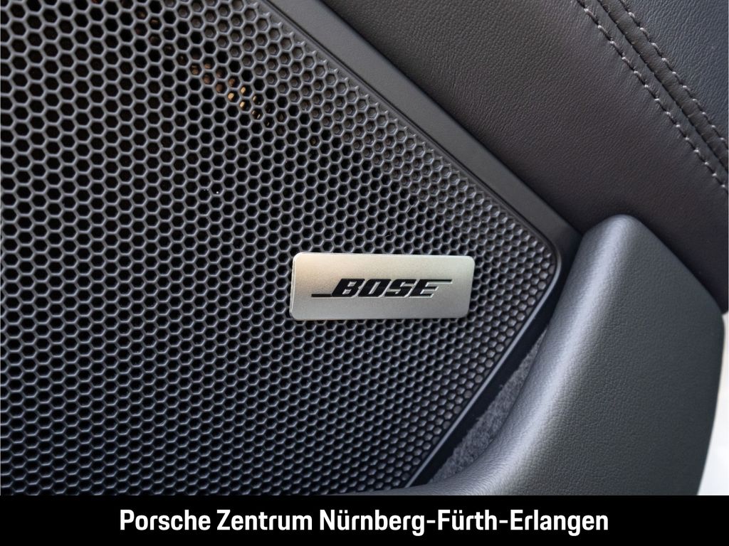 Porsche 992 2025