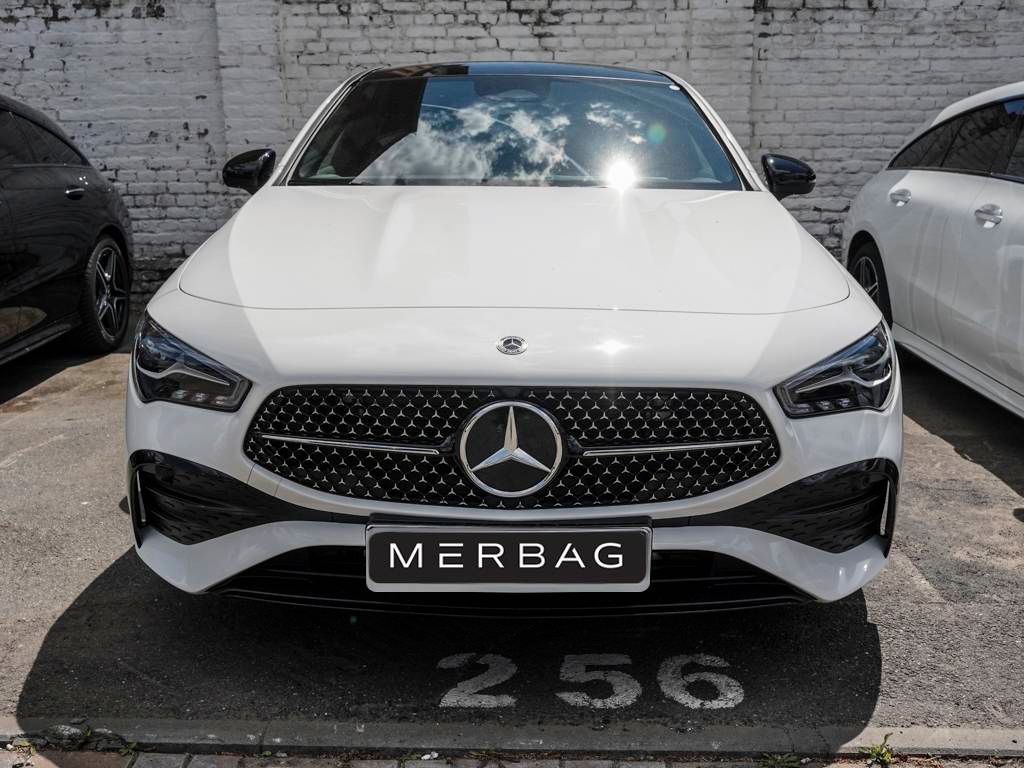 Mercedes-Benz CLA 200 2024