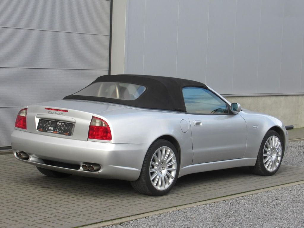 Maserati Spyder 2003