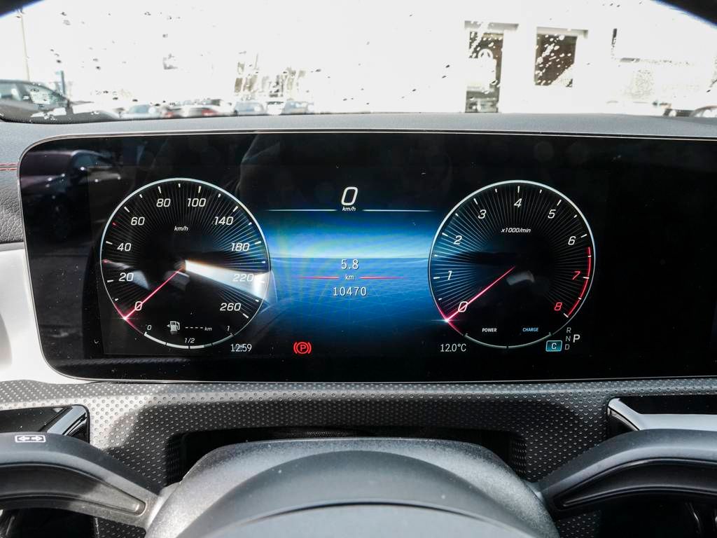 Mercedes-Benz CLA 180 2023