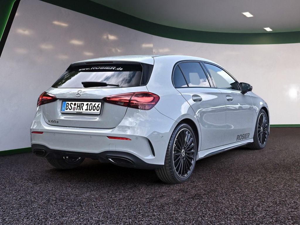 Mercedes-Benz A 180 2025