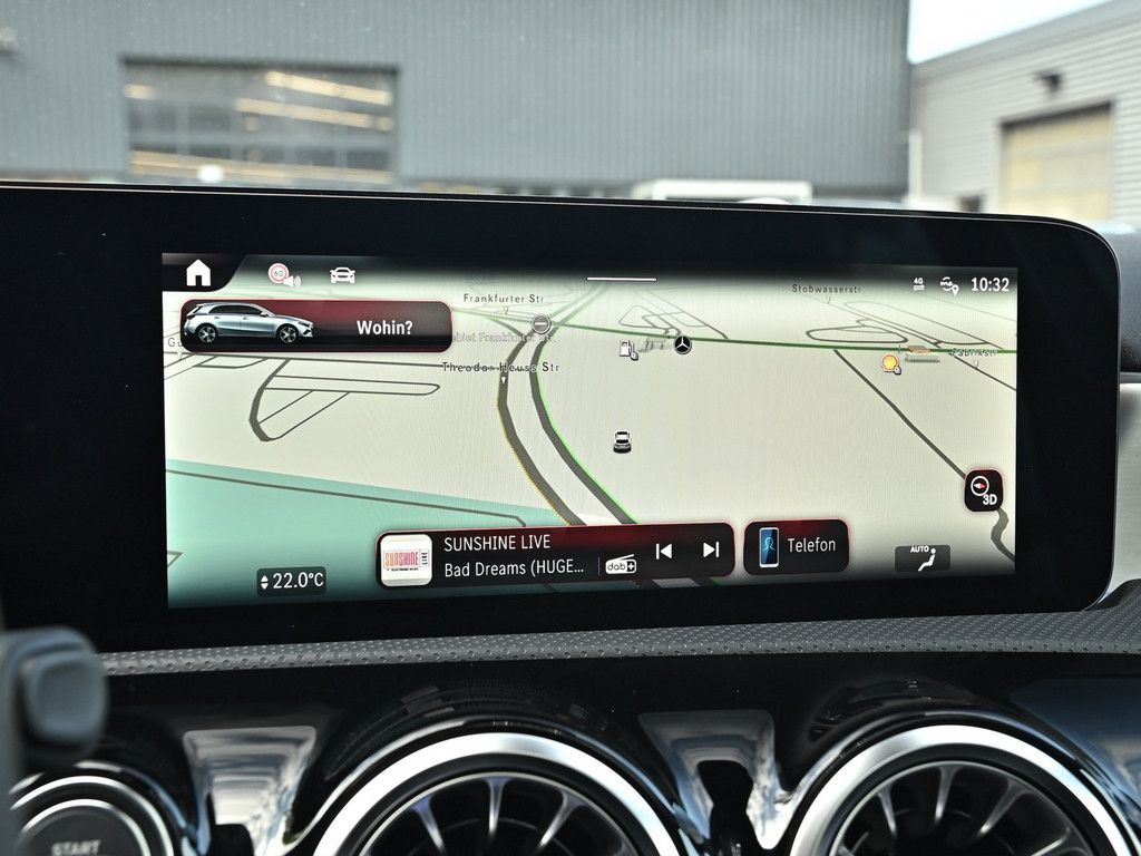 Mercedes-Benz A 180 2025