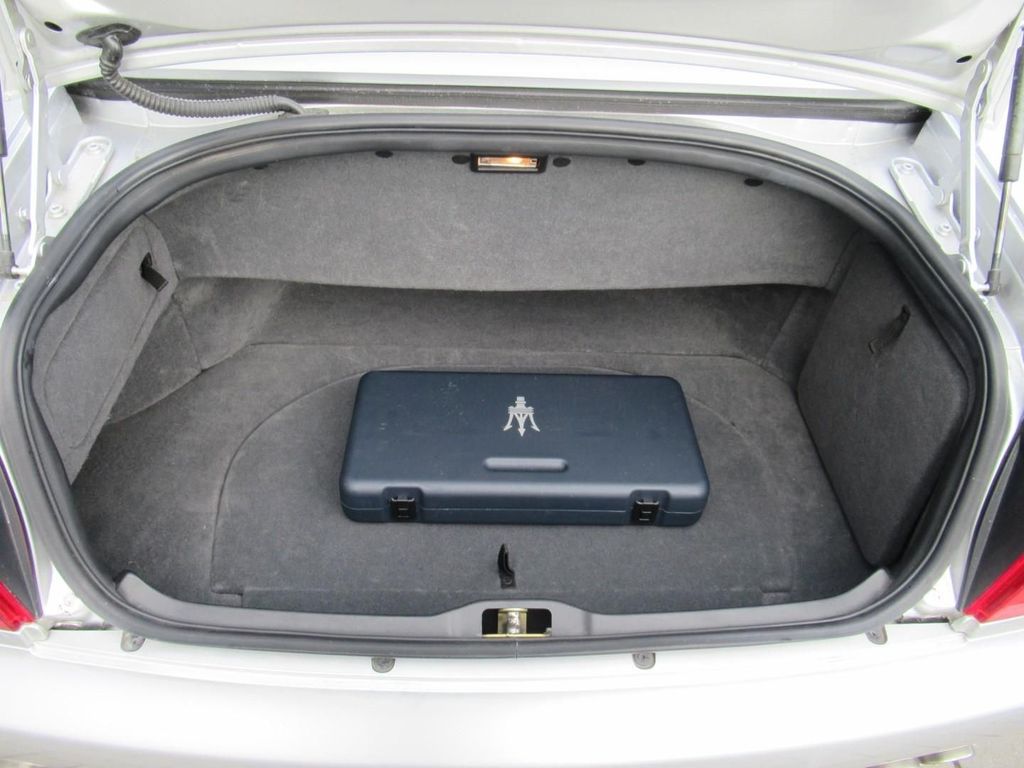 Maserati Spyder 2003