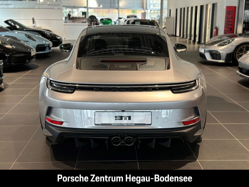Porsche 992 2024