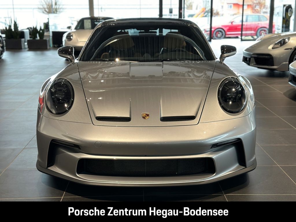 Porsche 992 2024