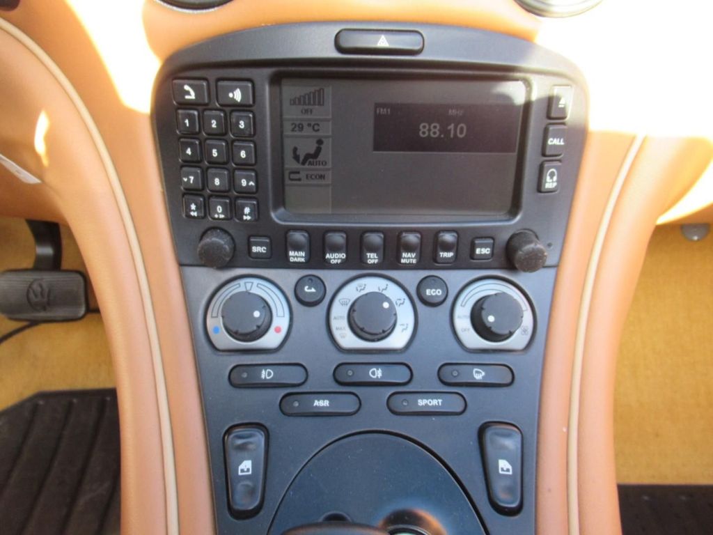 Maserati Spyder 2003