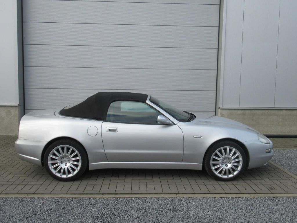 Maserati Spyder 2003