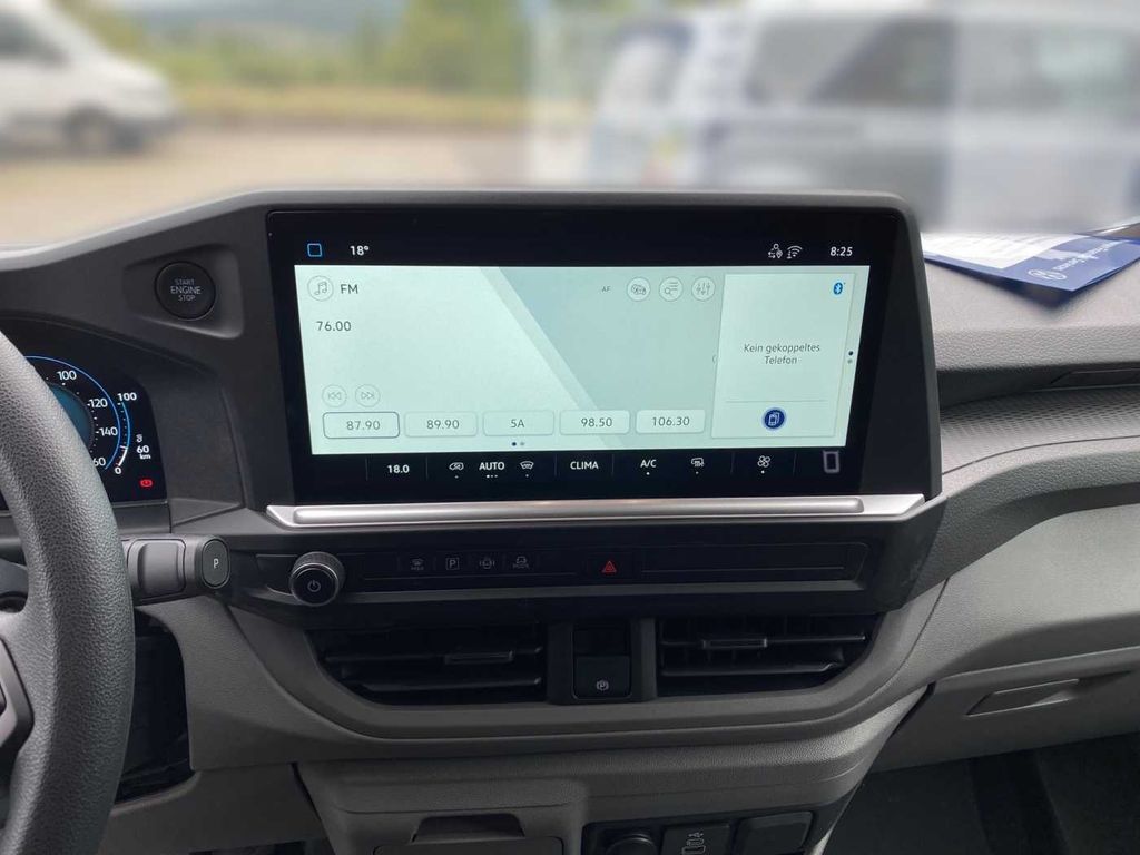 Volkswagen T7 Transporter