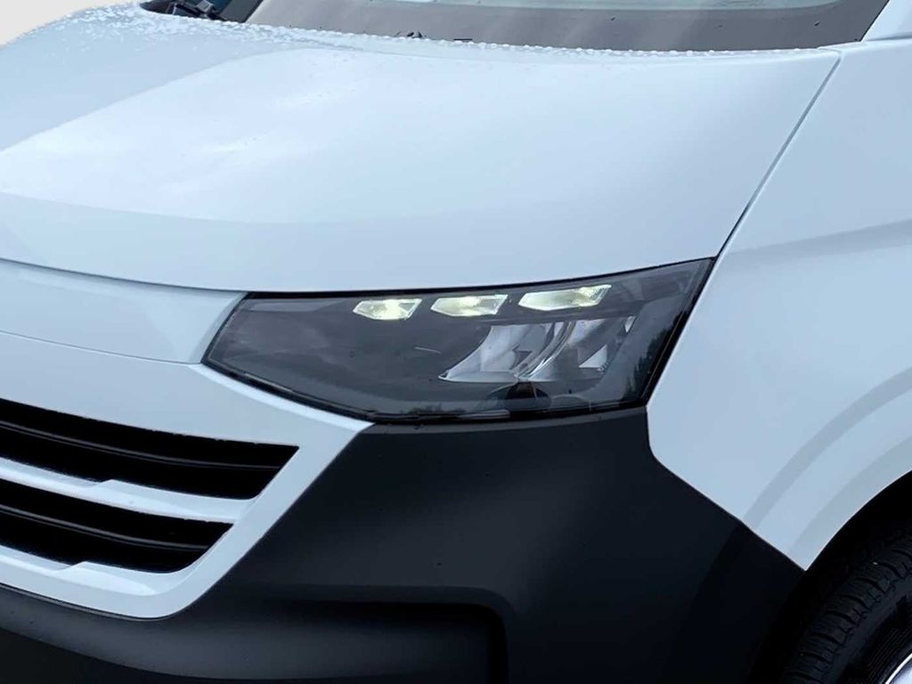 Volkswagen T7 Transporter