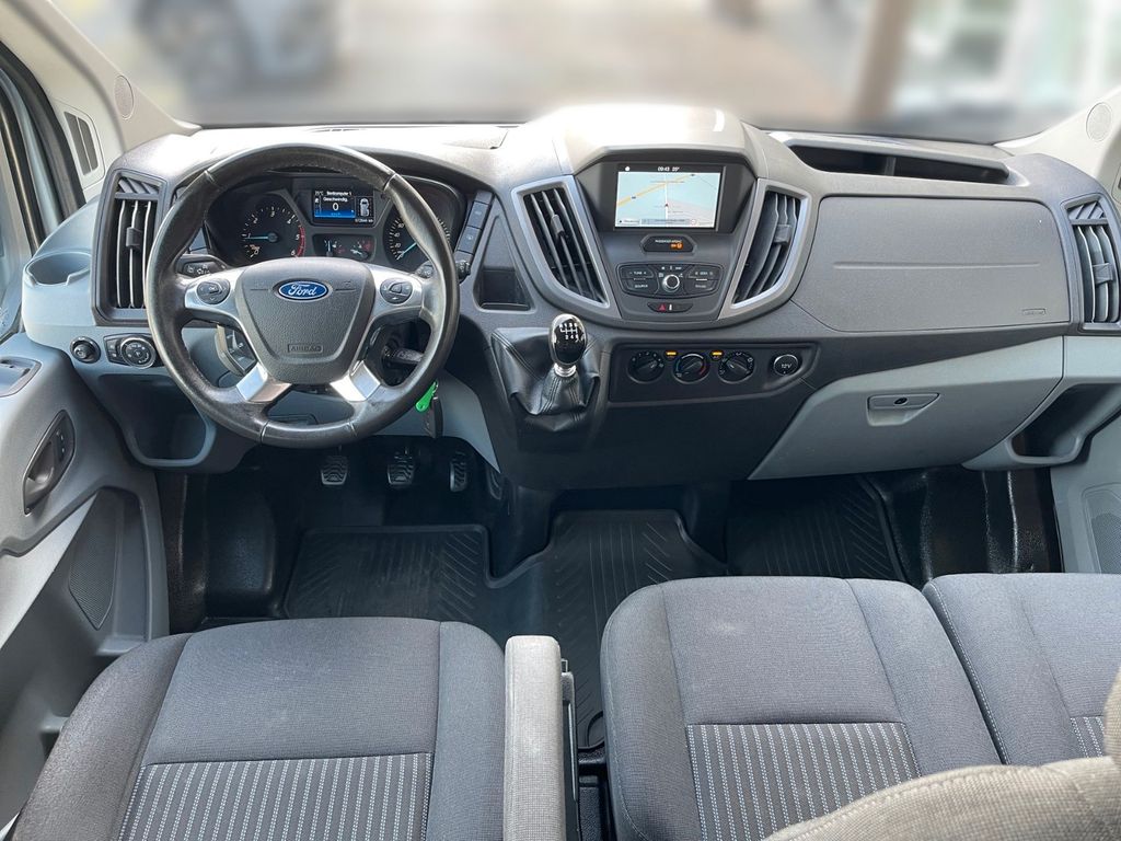 Ford Transit 2019