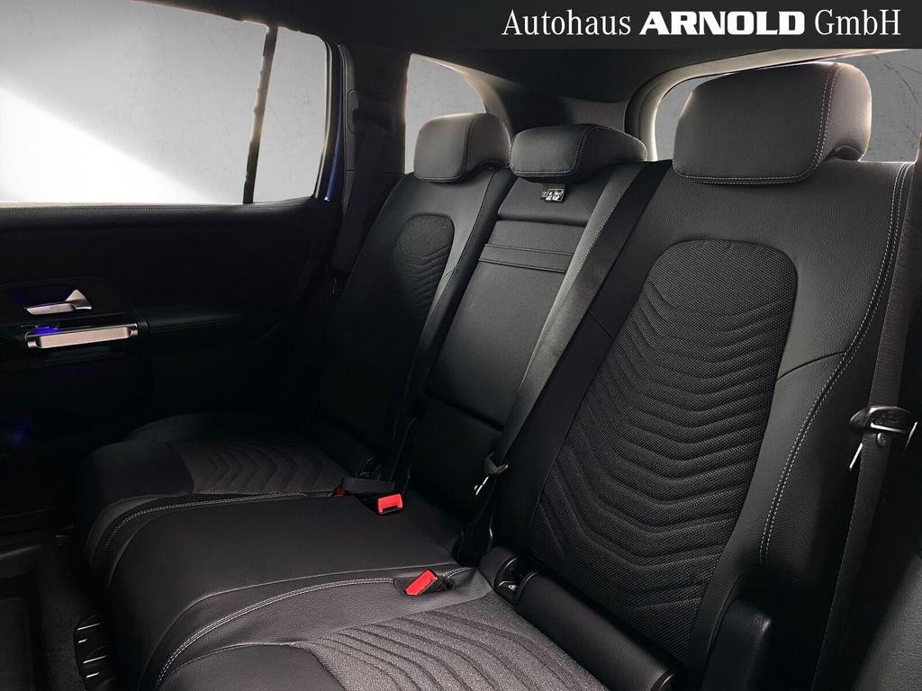 Mercedes-Benz GLB 200 2025