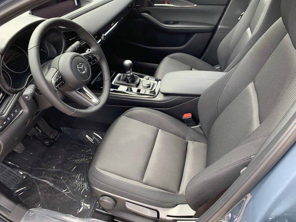 Mazda CX-30 2025
