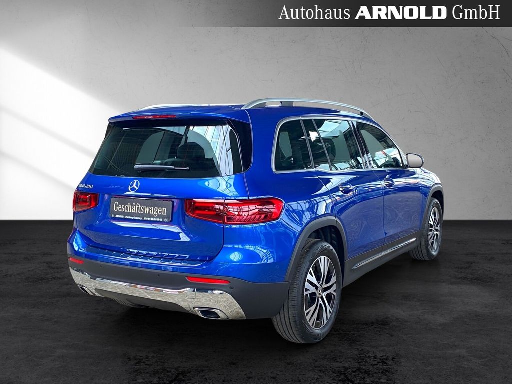 Mercedes-Benz GLB 200 2025