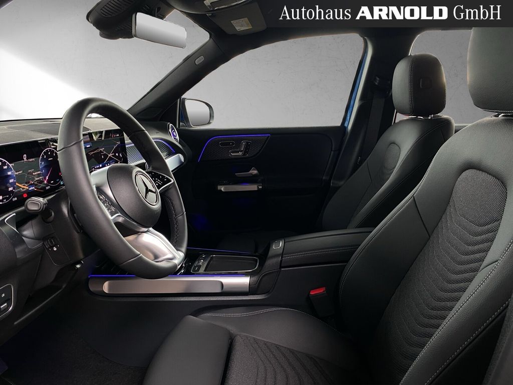 Mercedes-Benz GLB 200 2025