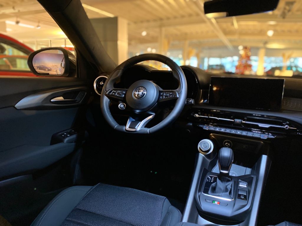 Alfa Romeo Tonale 2024