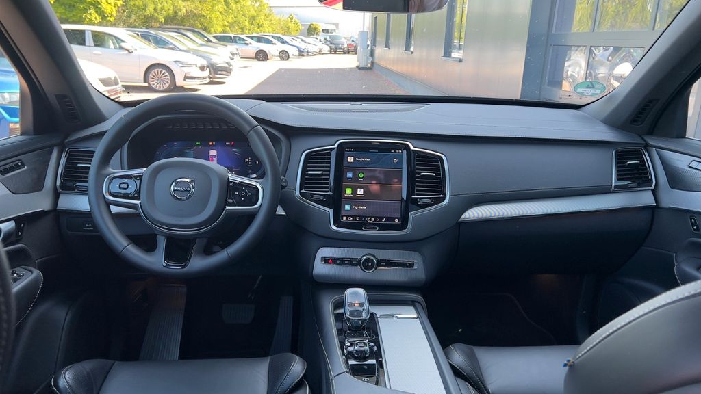 Volvo XC90 2024