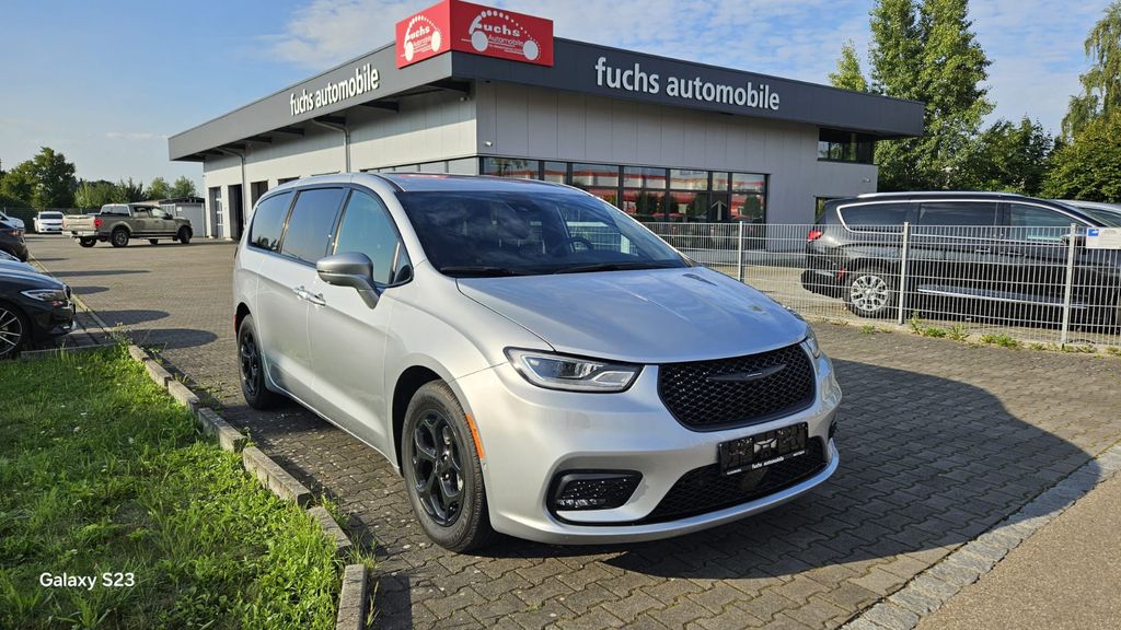 Chrysler Pacifica 2024