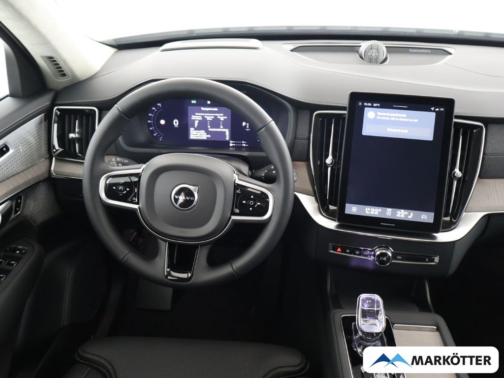 Volvo XC90 2025