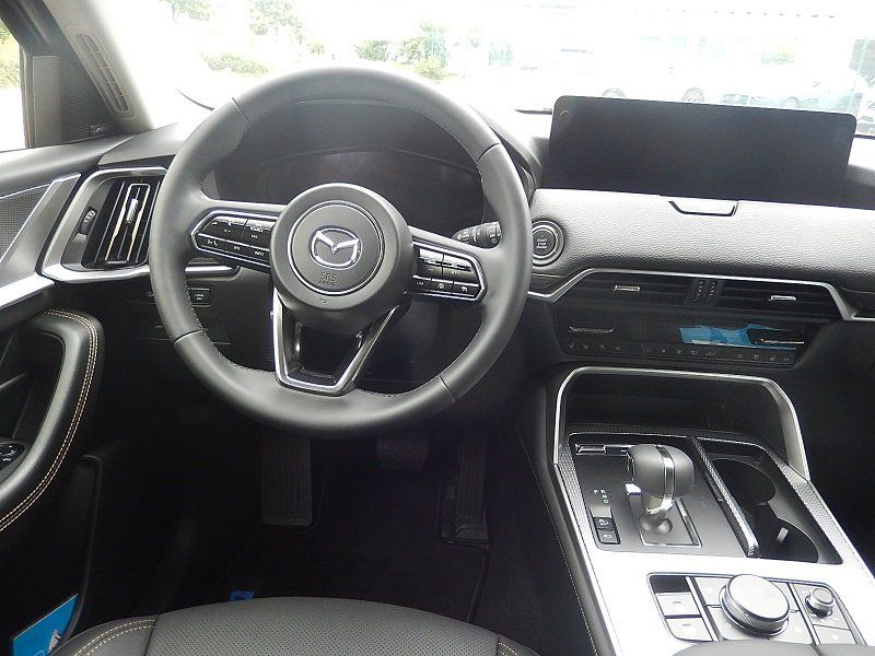 Mazda CX-60 2025