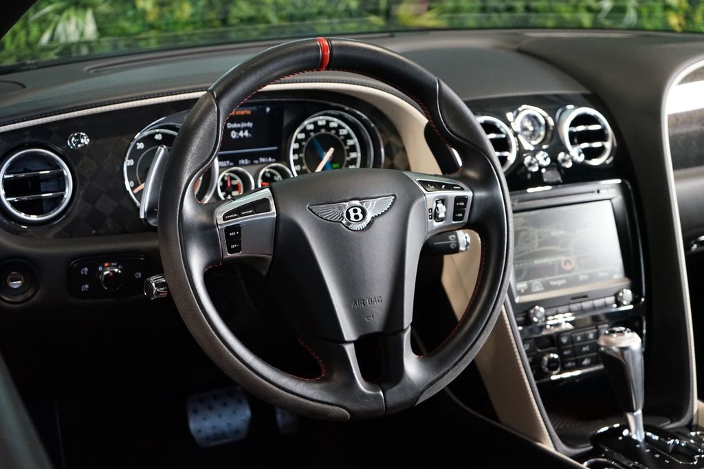 Bentley Continental Supersports 2017