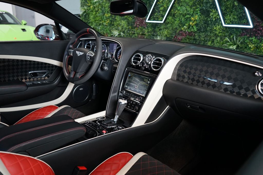 Bentley Continental Supersports 2017