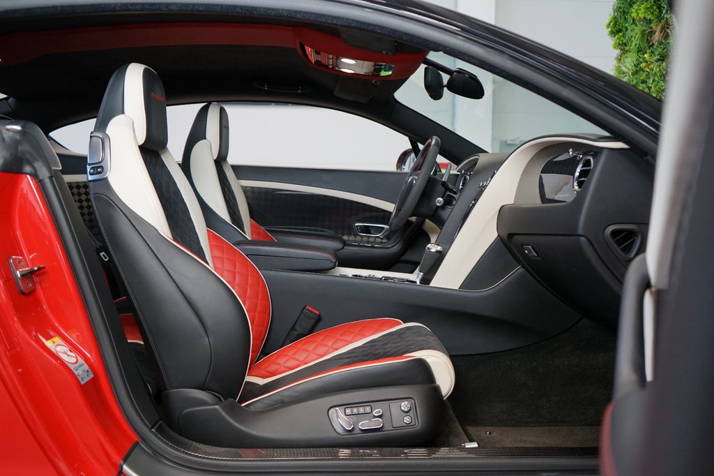 Bentley Continental Supersports 2017