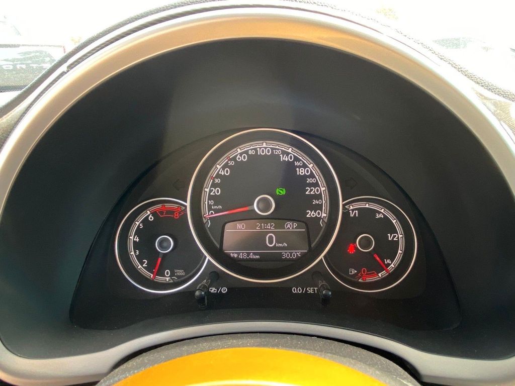 Volkswagen Beetle 2017